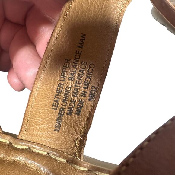 Born Brown Leather Strappy Comfort Sandals Sz 11 EU 43 Adjustable Slingback - Picture 9 of 9